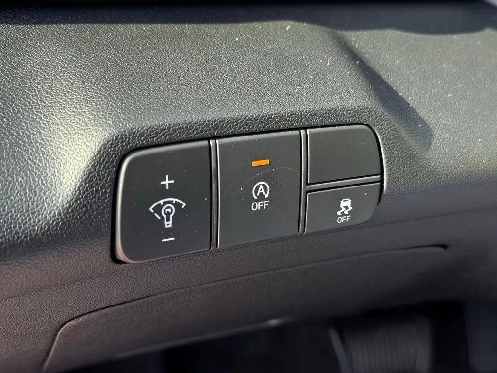 2026 Hyundai Elantra - $24,731