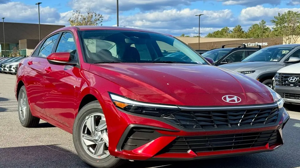 Preowned 2026 Hyundai ELANTRA SE for Sale
