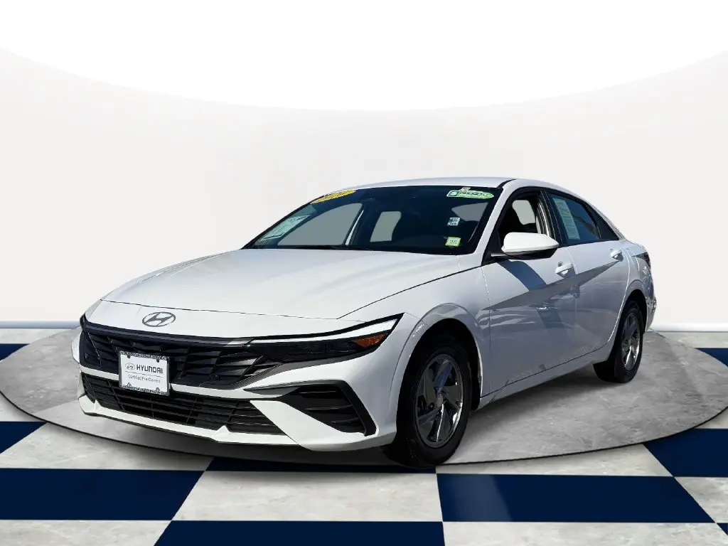 2026 Hyundai Elantra - $21,222
