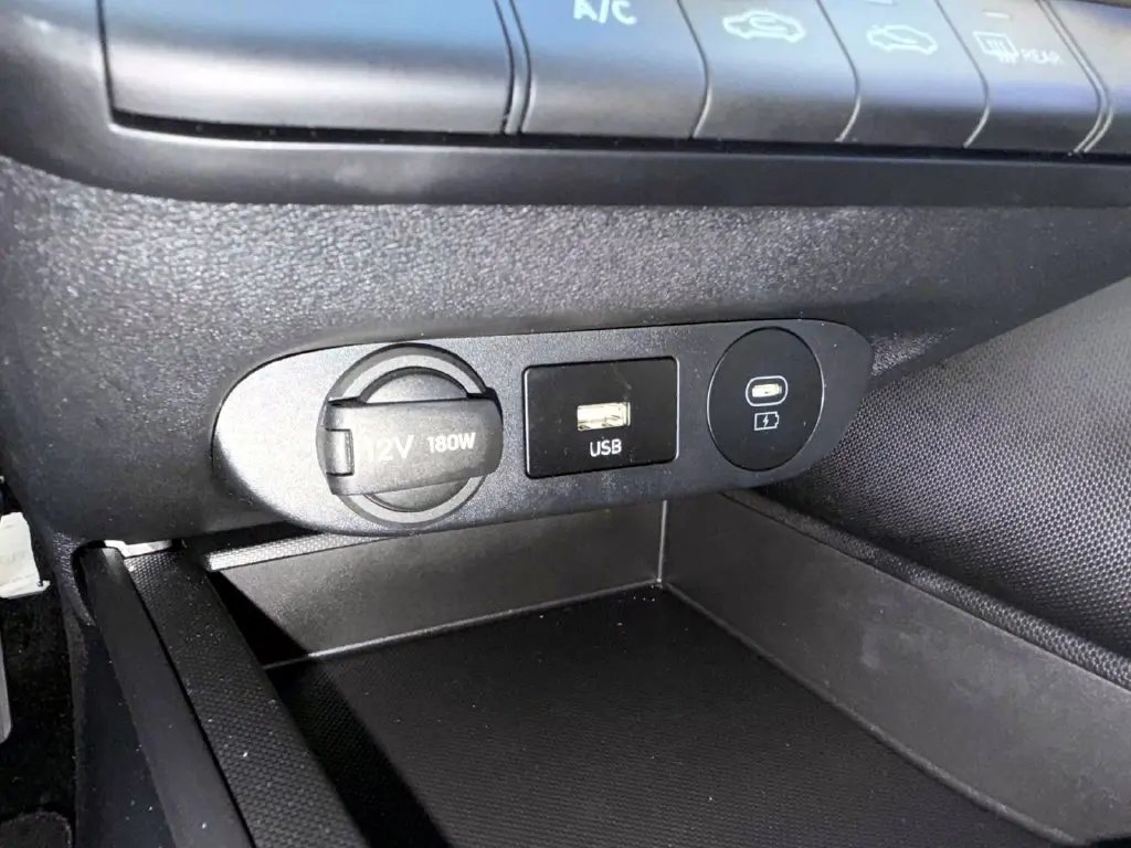 2026 Hyundai Elantra - $21,222