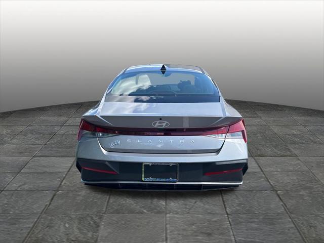 2026 Hyundai Elantra - $21,682