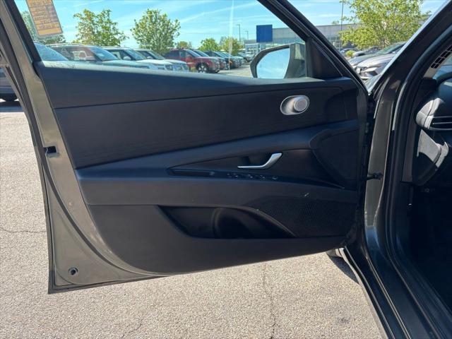 2026 Hyundai Elantra - $19,998