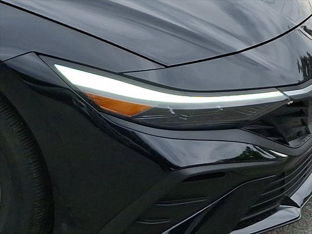 2026 Hyundai Elantra - $24,525