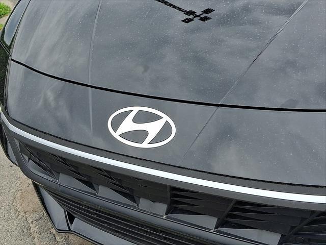 2026 Hyundai Elantra - $24,525