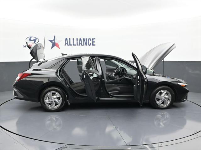 2026 Hyundai Elantra - $21,441