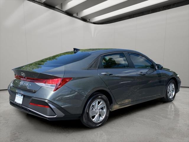 2026 Hyundai Elantra - $21,323