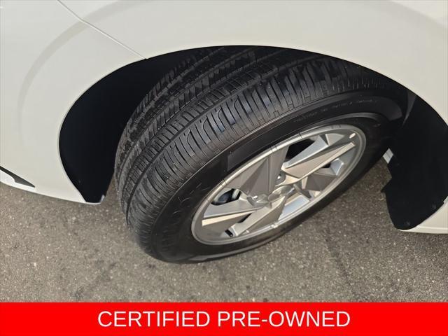 2026 Hyundai Elantra - $23,400