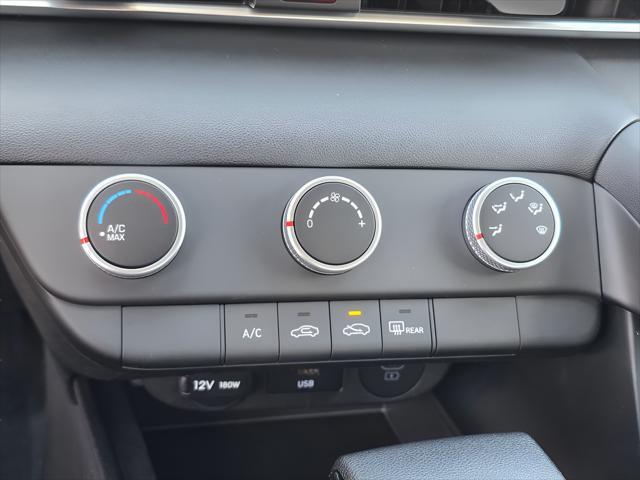 2026 Hyundai Elantra - $23,013