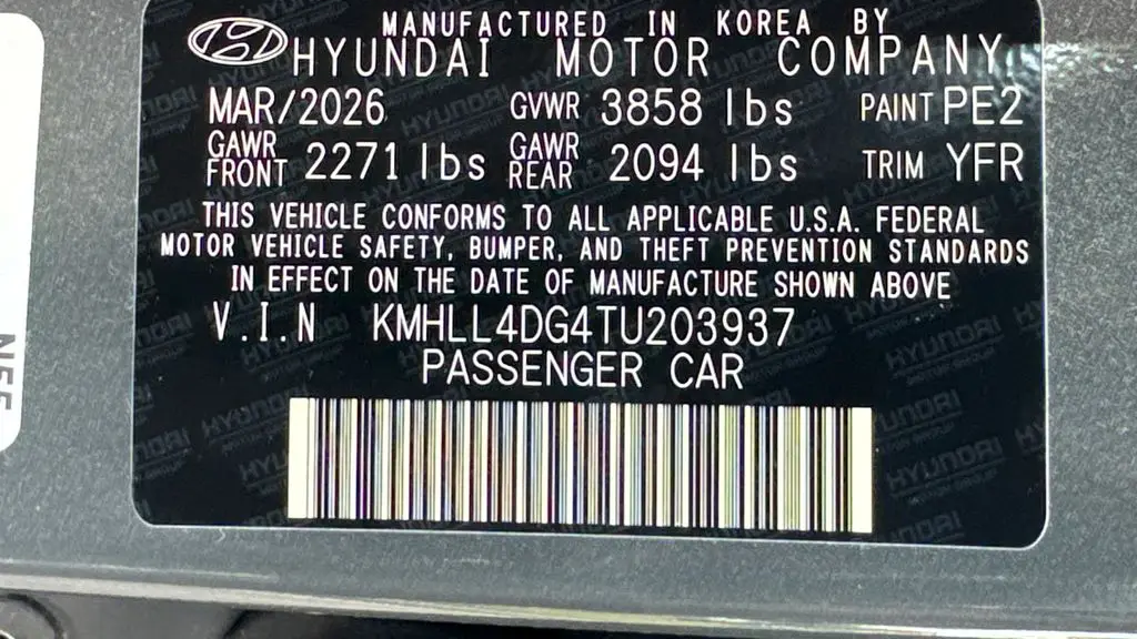 2026 Hyundai ELANTRA SE