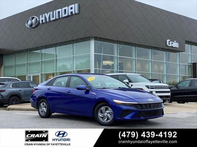 2024 Hyundai Elantra SE 4DR Sedan