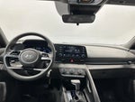 2024 Elantra Thumbnail 17