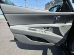 2024 Elantra Thumbnail 17