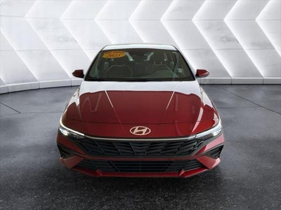 Photo of a 2025 Hyundai Elantra SE 4DR Sedan for sale