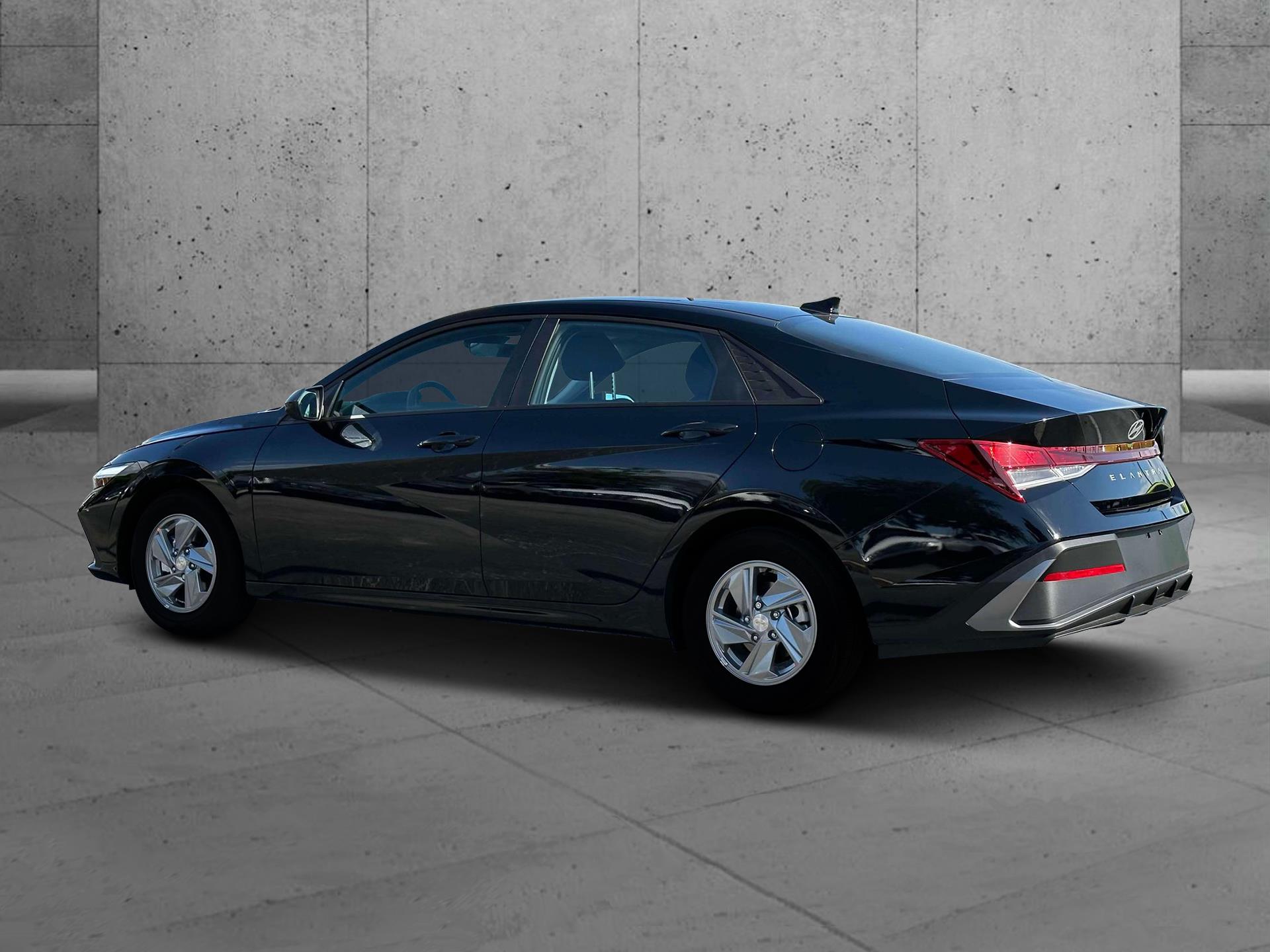 2025 Hyundai Elantra - $21,860