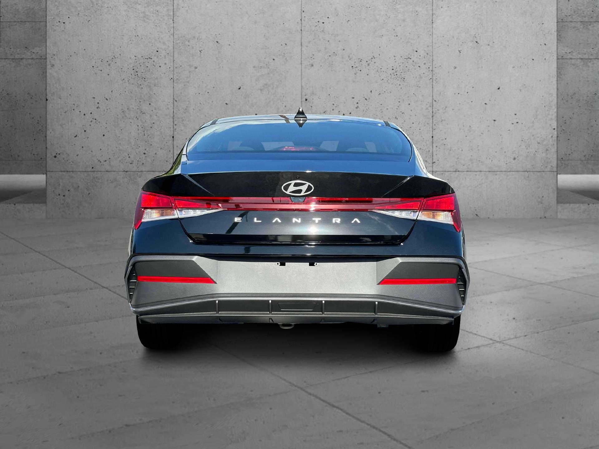 2025 Hyundai Elantra - $21,860