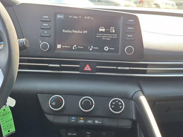 2025 Hyundai Elantra - $21,860