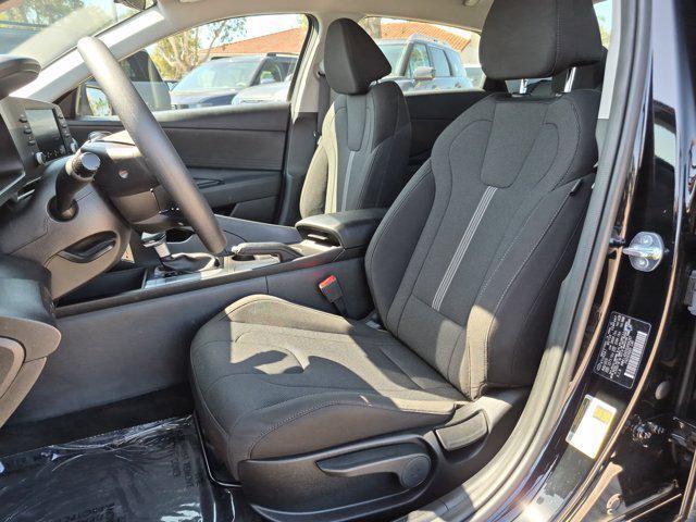 2025 Hyundai Elantra - $21,860