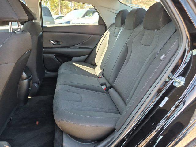 2025 Hyundai Elantra - $21,860