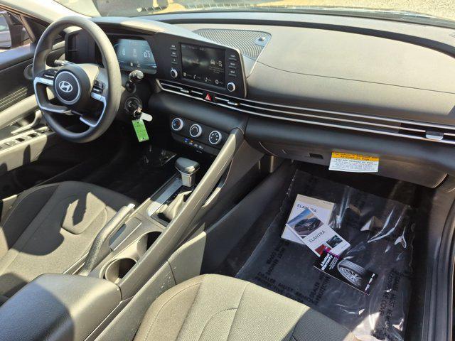 2025 Hyundai Elantra - $21,860