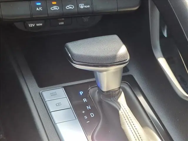 2025 Hyundai Elantra - $19,653