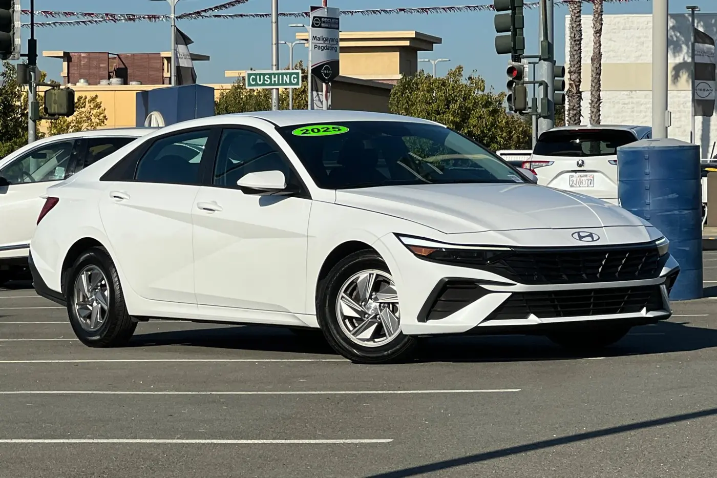2025 Hyundai Elantra - $17,588