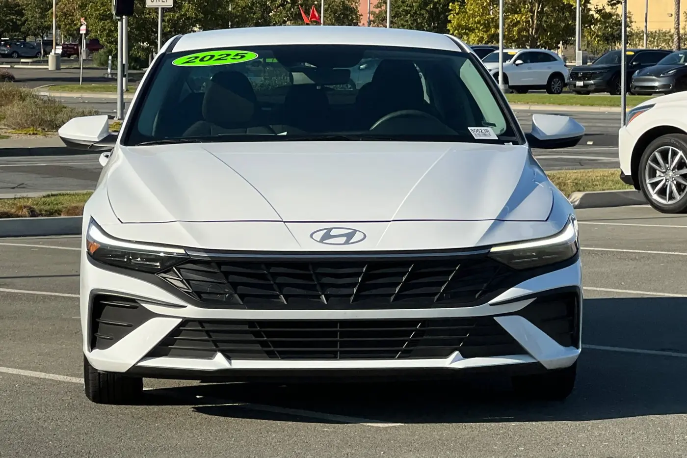 2025 Hyundai Elantra - $17,588