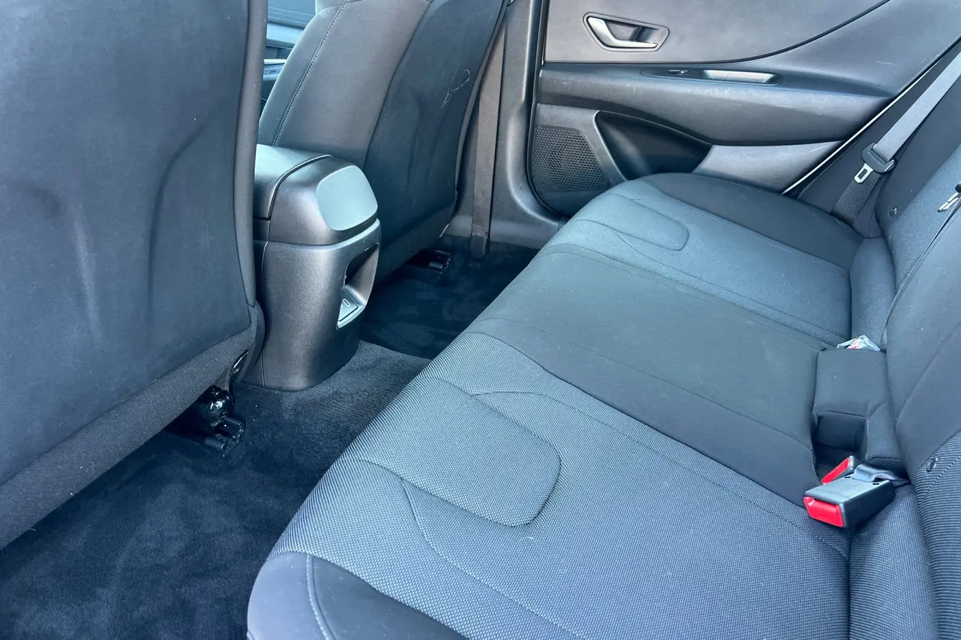 2025 Hyundai Elantra - $17,588