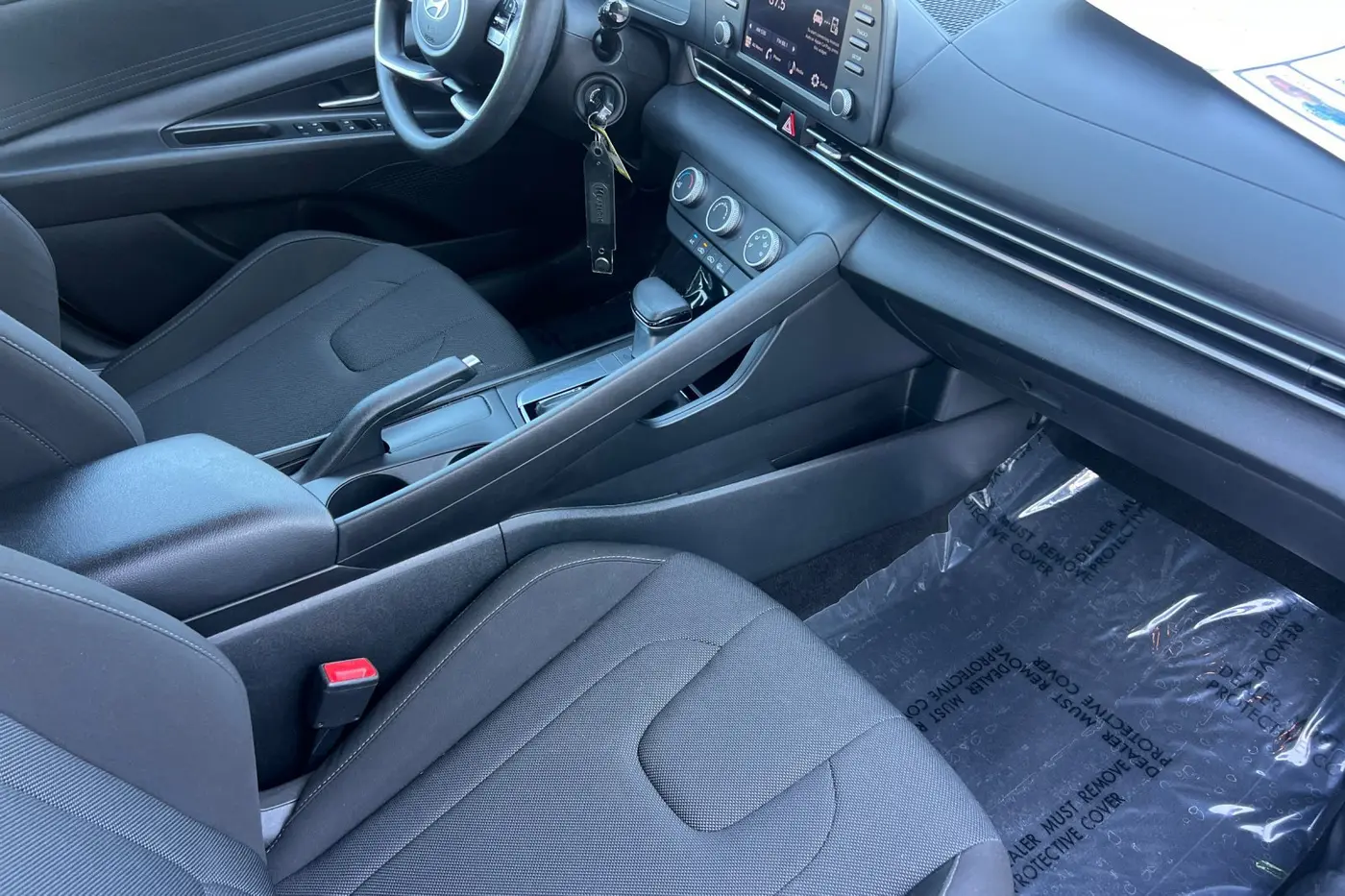 2025 Hyundai Elantra - $17,588
