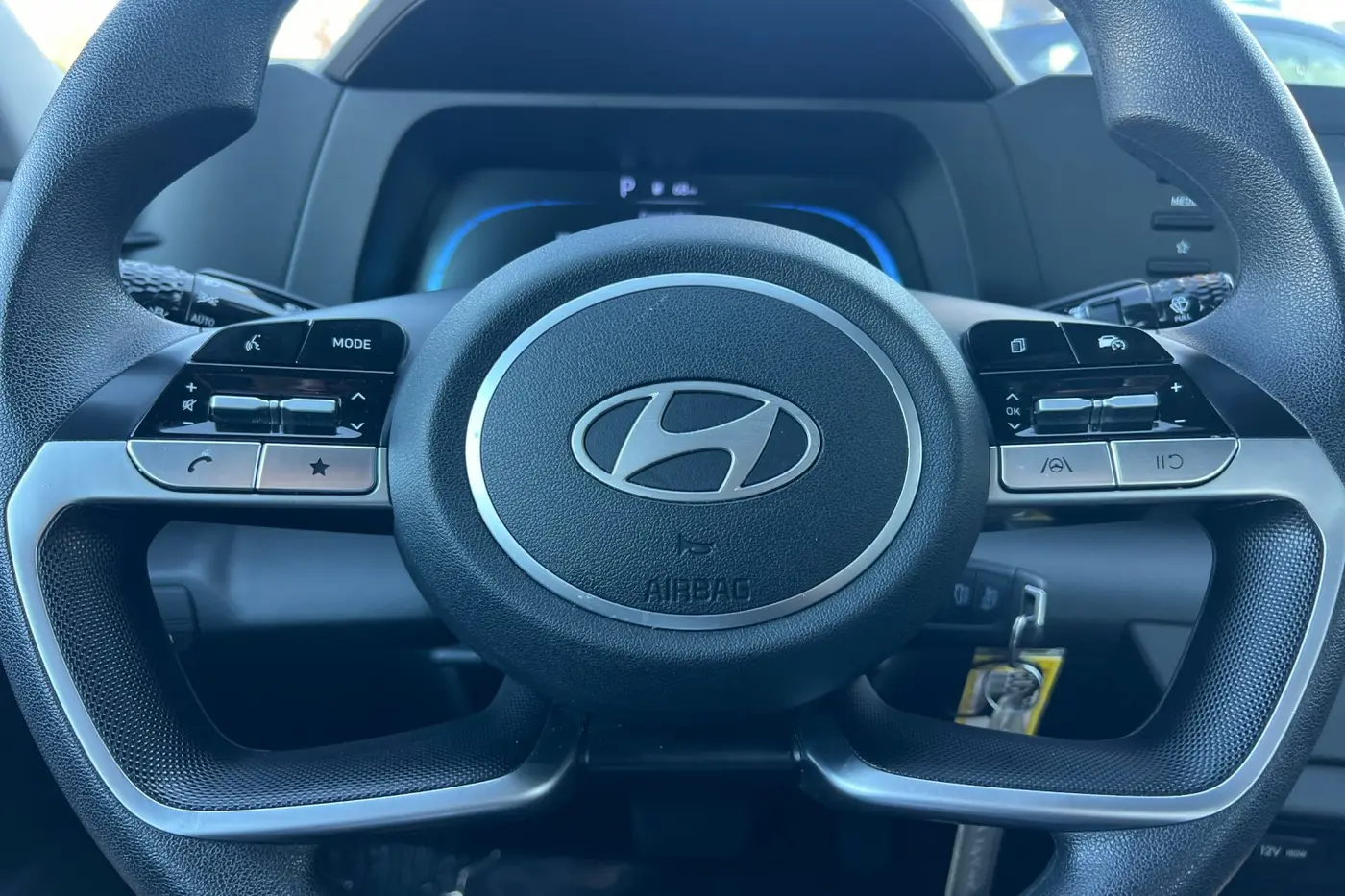 2025 Hyundai Elantra - $17,588
