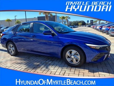 2025 Hyundai Elantra SE 4DR Sedan