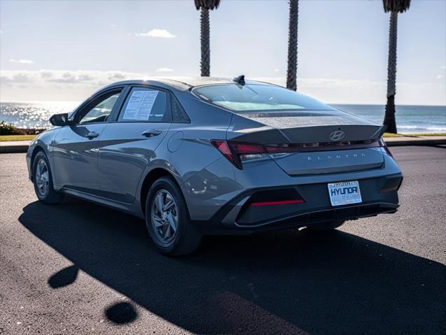 2025 Hyundai Elantra - $20,087