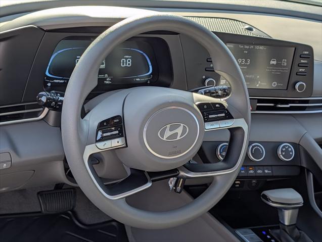 2025 Hyundai Elantra - $20,087