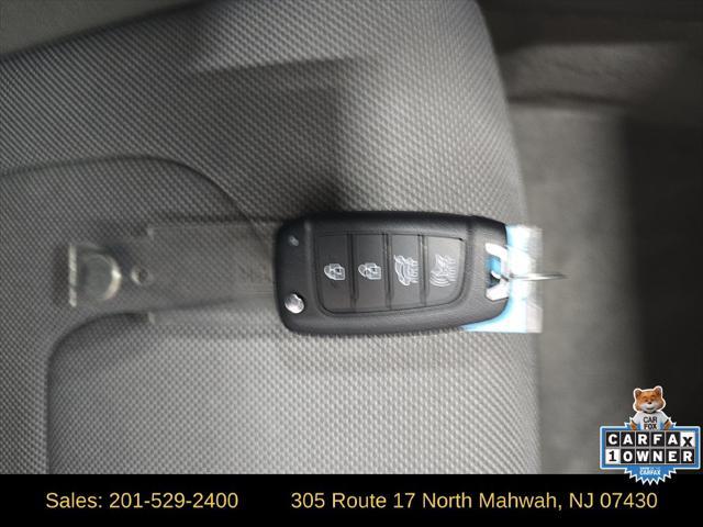 2025 Hyundai Elantra - $19,495