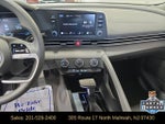 2025 Elantra Thumbnail 18