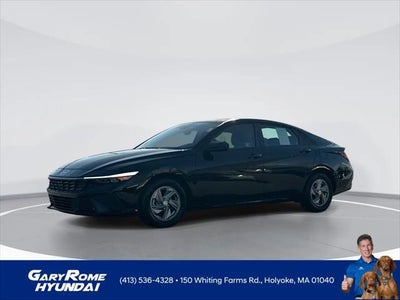 Photo of a 2025 Hyundai Elantra SE 4DR Sedan for sale
