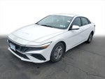 2025 Elantra Thumbnail 3