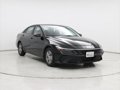 Photo of a 2025 Hyundai Elantra SE 4DR Sedan for sale