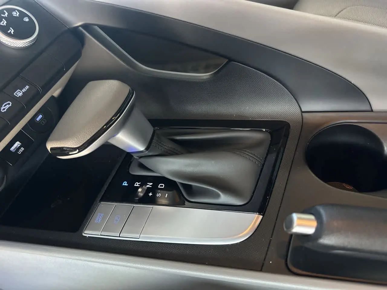 2026 Hyundai Elantra - $20,428
