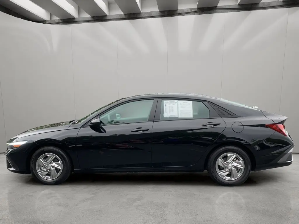 2026 Hyundai Elantra - $20,850