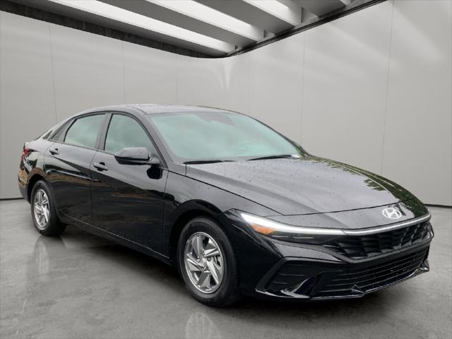 2026 Hyundai Elantra - $21,335