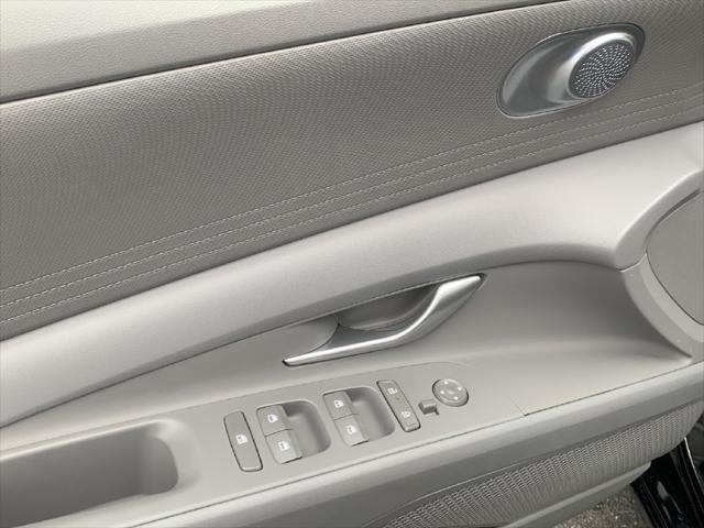 2026 Hyundai Elantra - $21,335