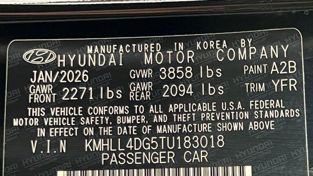 2026 Hyundai ELANTRA SE