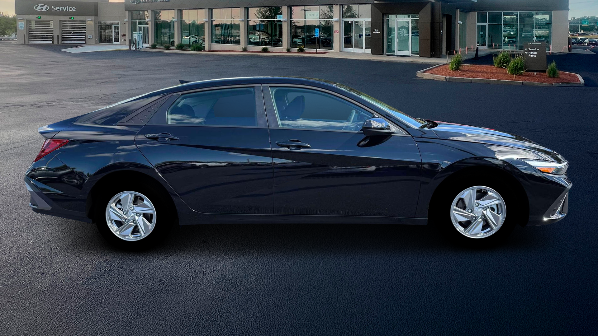 2026 Hyundai ELANTRA SE