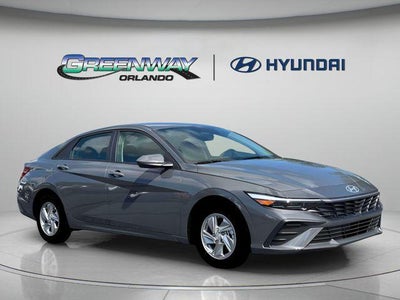 2026 Hyundai Elantra SE 4DR Sedan