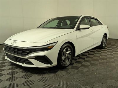 Photo of a 2024 Hyundai Elantra SE 4DR Sedan for sale