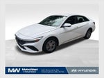 2024 Elantra Thumbnail 1