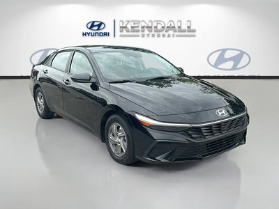 2025 Hyundai Elantra SE 4DR Sedan