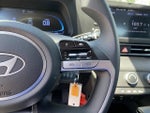 2025 Elantra Thumbnail 15