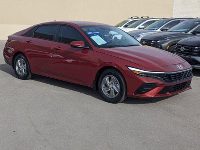 2025 Hyundai Elantra SE 4DR Sedan