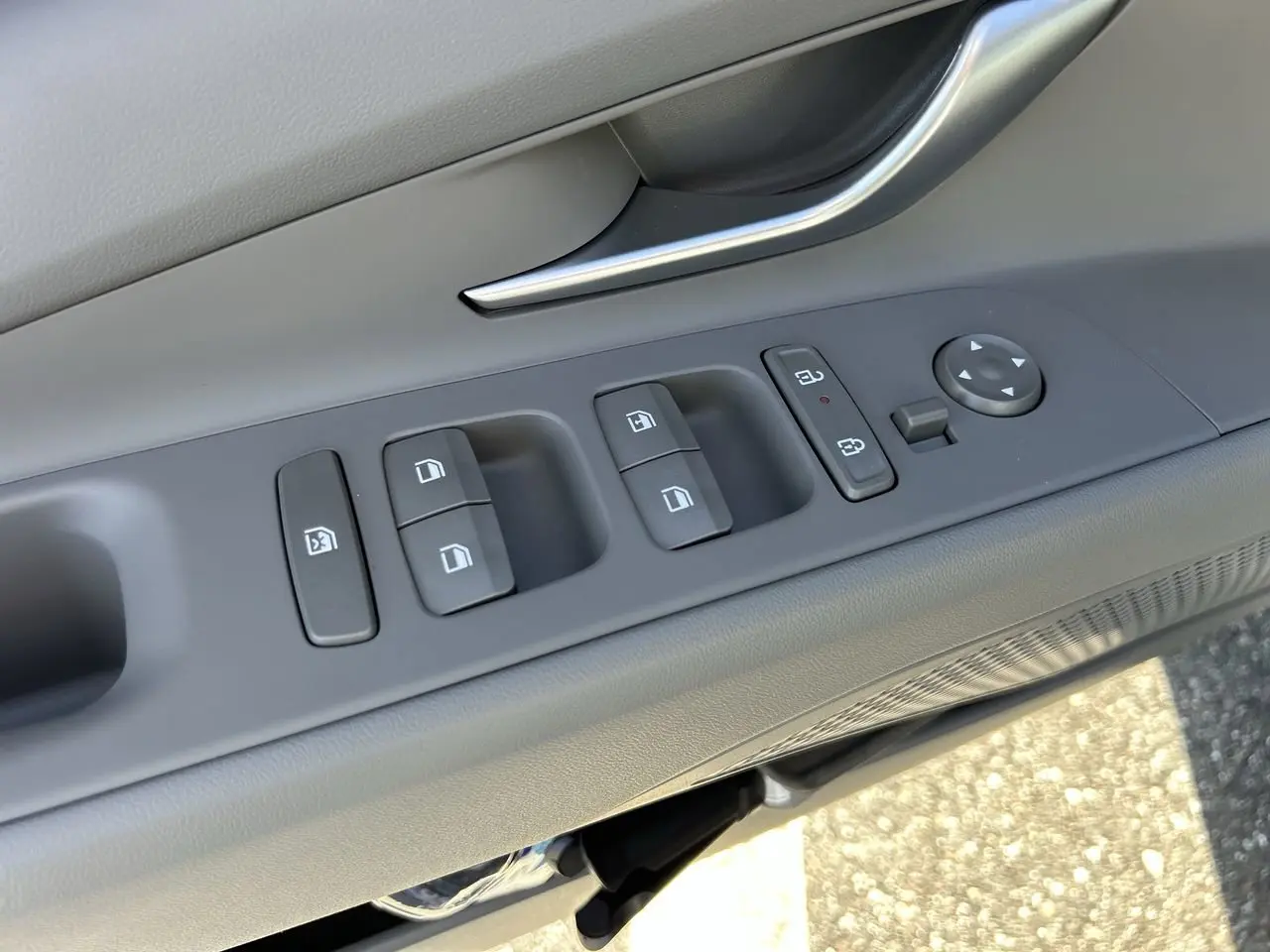 2026 Hyundai Elantra - $23,110